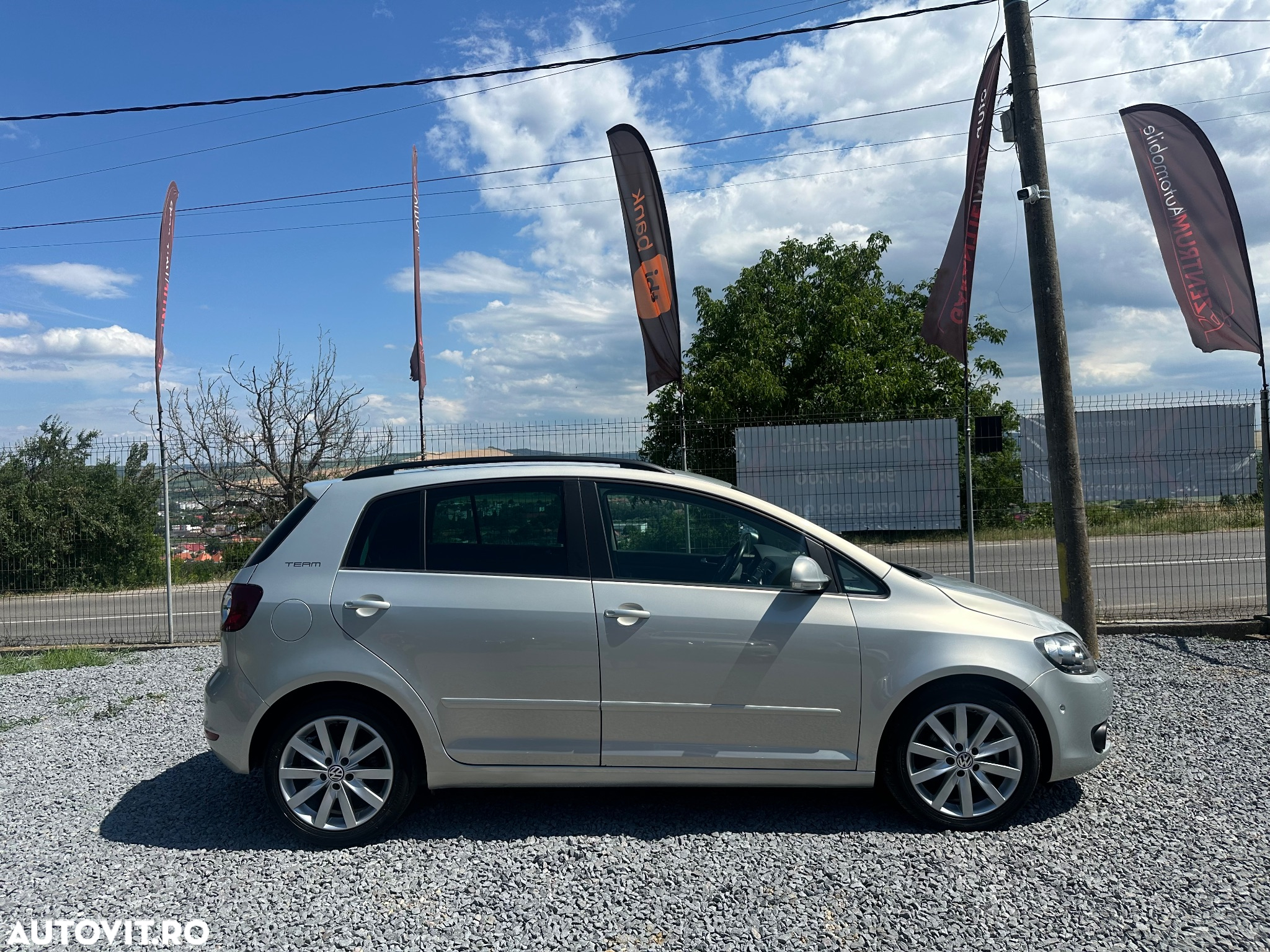 Volkswagen Golf Plus 1.6 TDI DPF Comfortline - 5