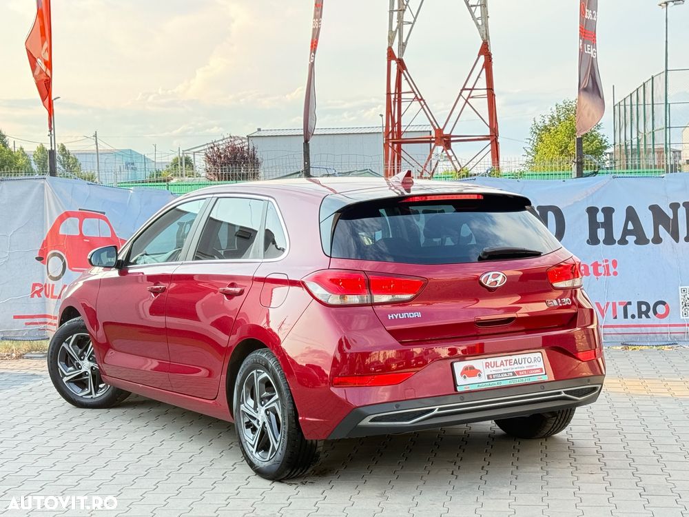 Hyundai i30 1.5 110CP 5DR M/T Highway - 5