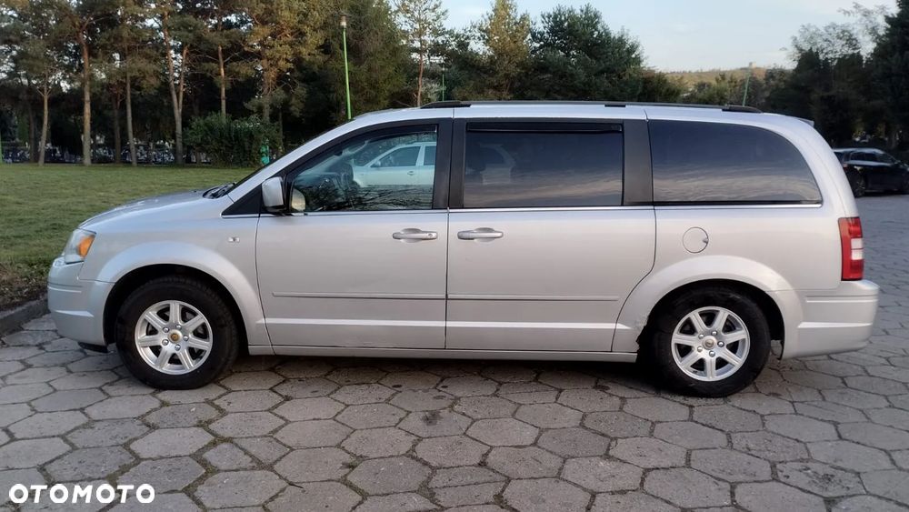 Chrysler Grand Voyager - 4