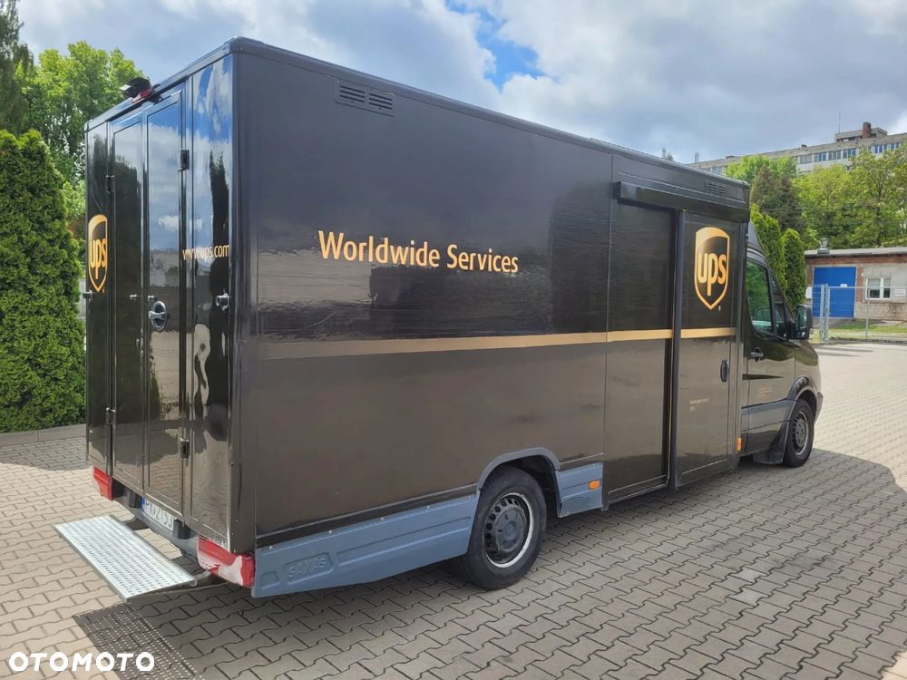 Mercedes-Benz Sprinter - 2