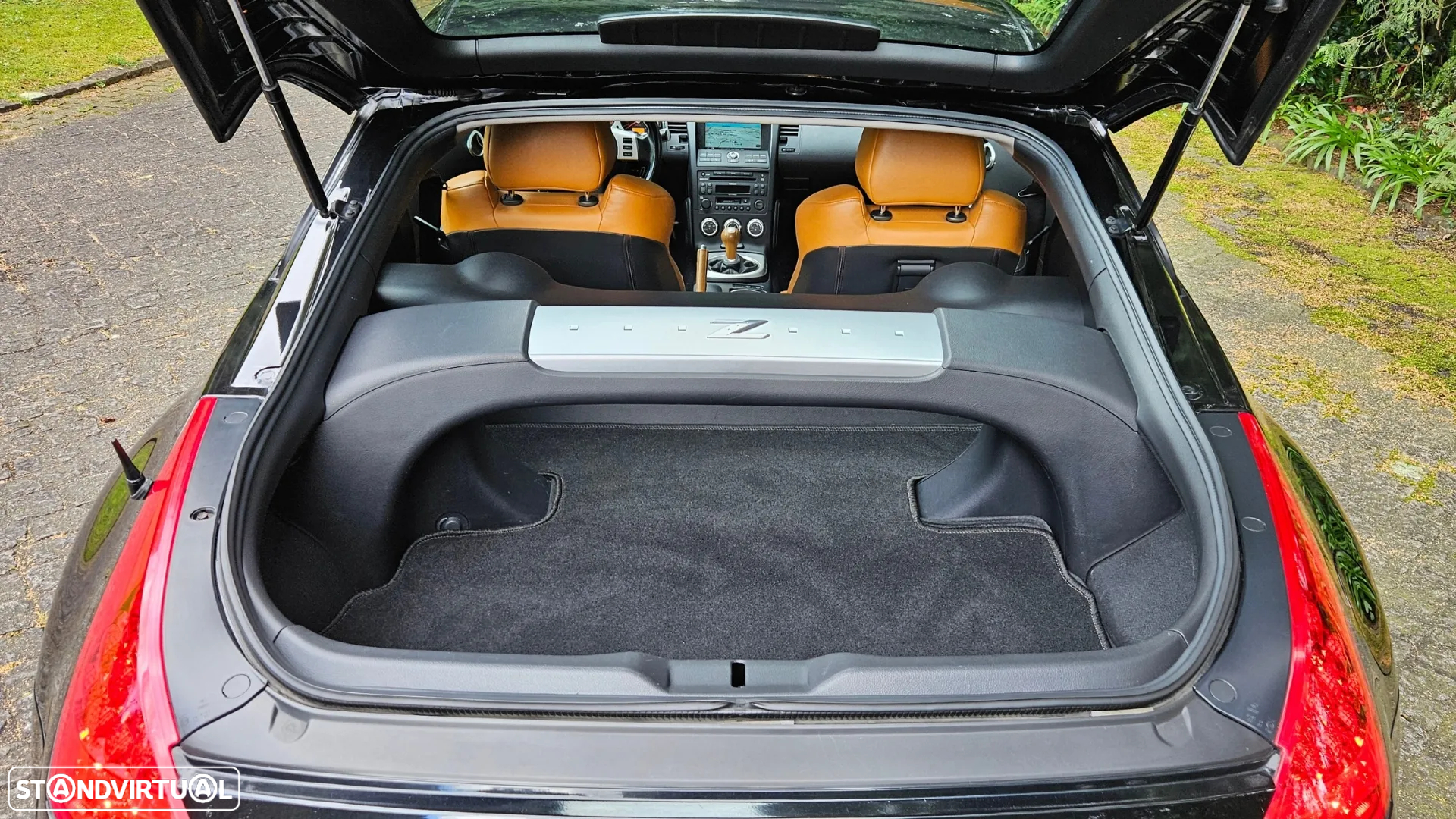 Nissan 350 Z Pack - 10