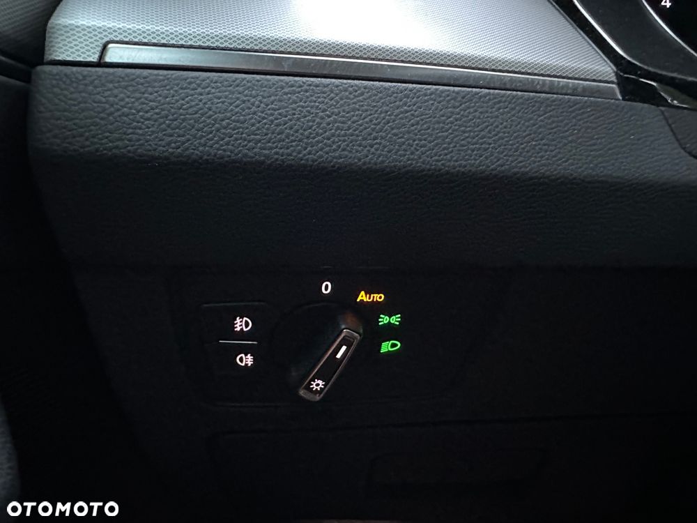 Volkswagen Passat 1.4 TSI BMT ACT Highline DSG - 26
