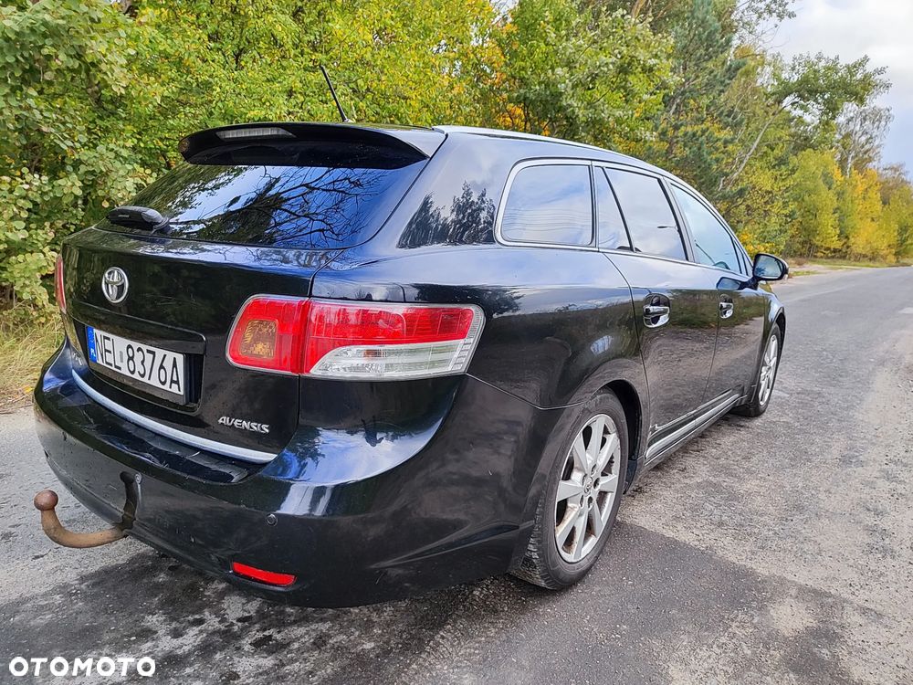 Toyota Avensis 2.0 D-4D Sol - 5