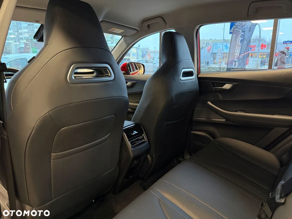 Chery Tiggo 4 1.5 GDI HEV Prestige DHT - 13