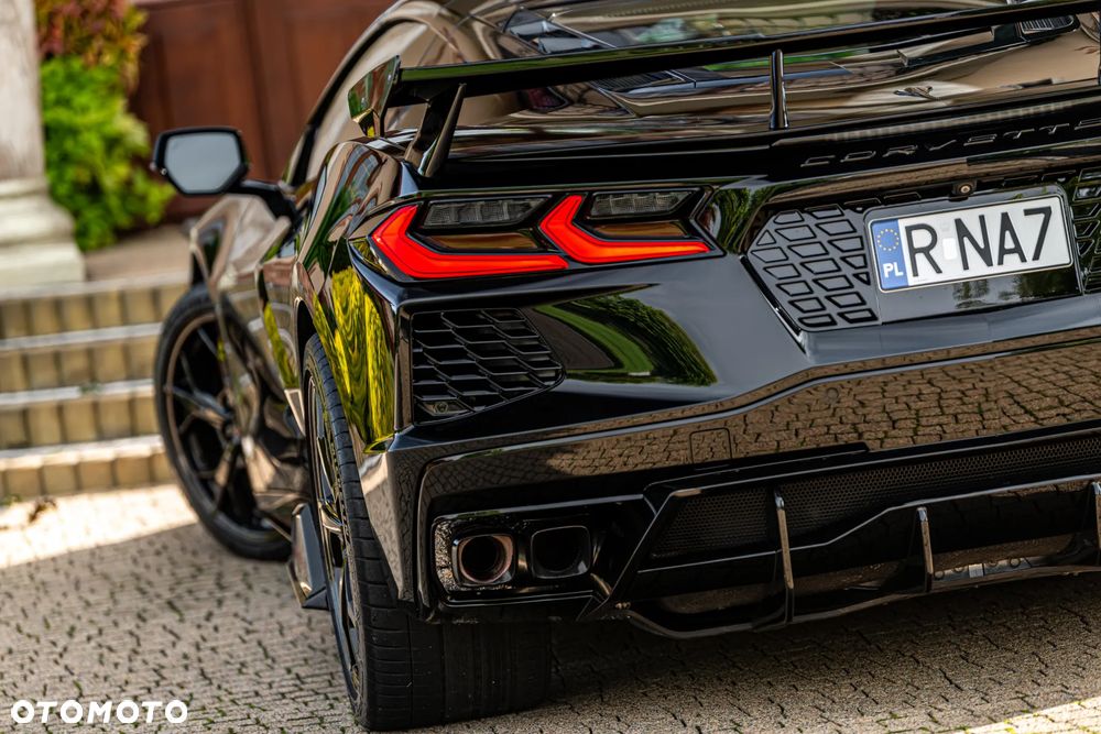 Chevrolet Corvette Stingray 3LT 6.2 V8 Automatik - 22