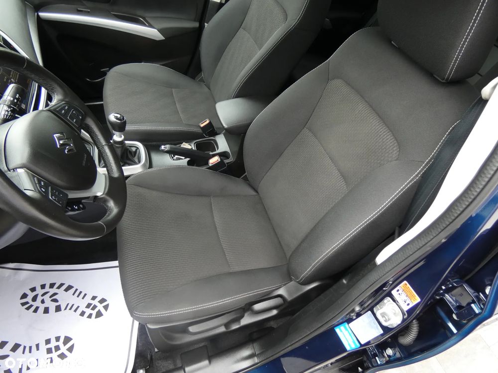 Suzuki SX4 S-Cross 1.4 T Premium - 14