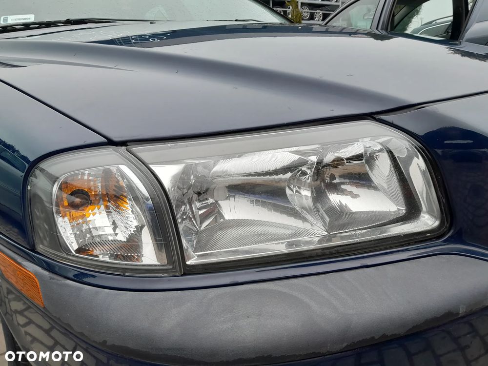 VOLVO S80 LAMPA REFLEKTOR PRAWA PRZEDNIA PRAWY PRZÓD - 1