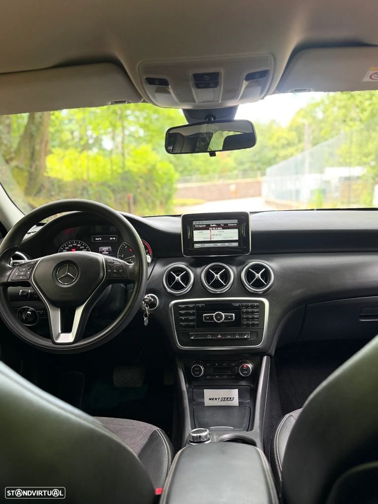 Mercedes-Benz A 200 CDI (BlueEFFICIENCY) 7G-DCT Urban - 13