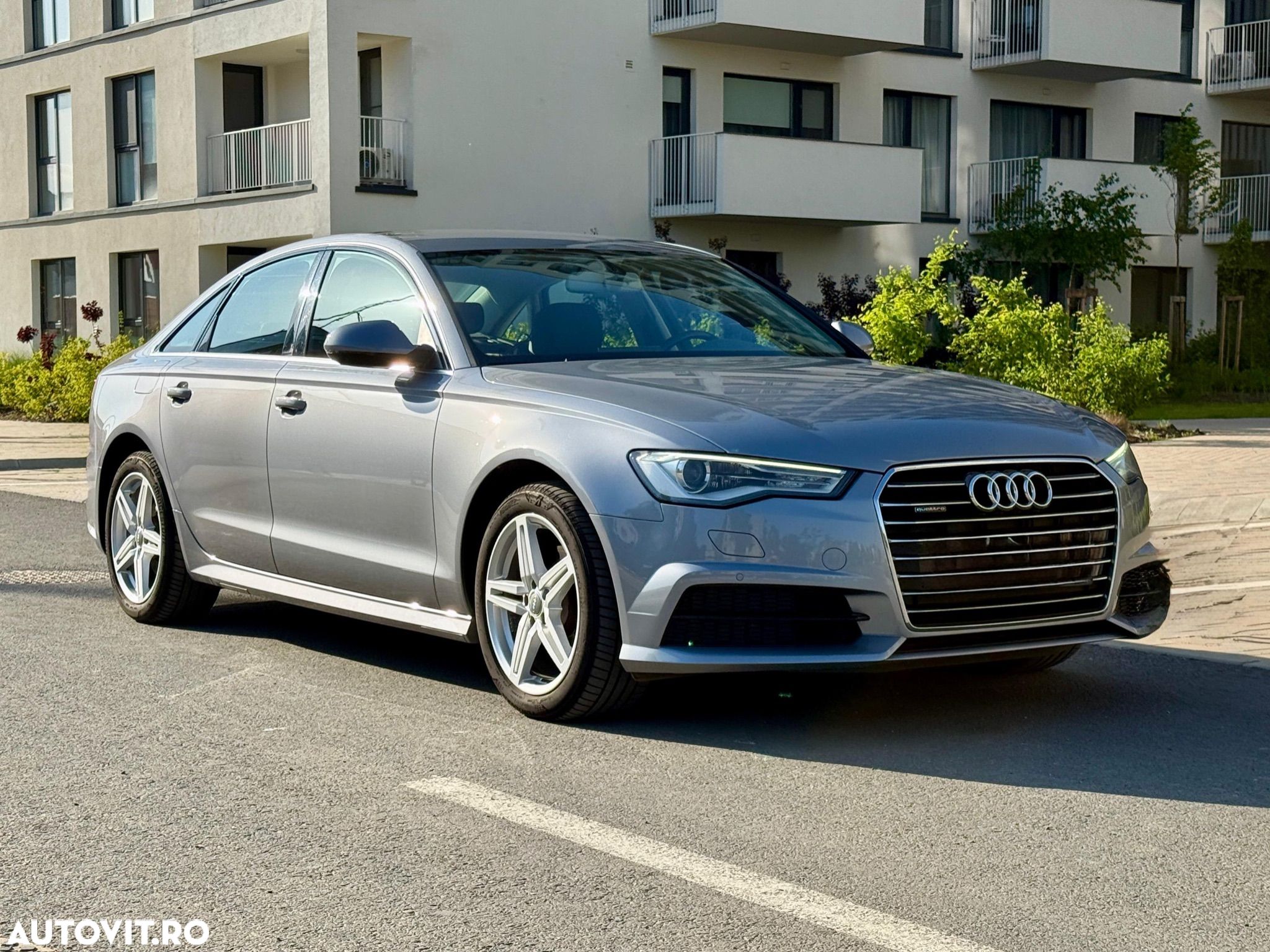 Audi A6 2.0 TDI quattro S tronic - 1