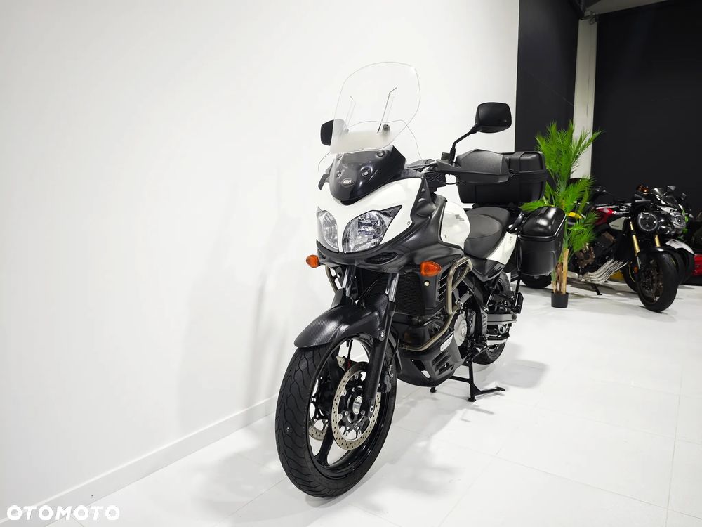 Suzuki V-STROM - 4