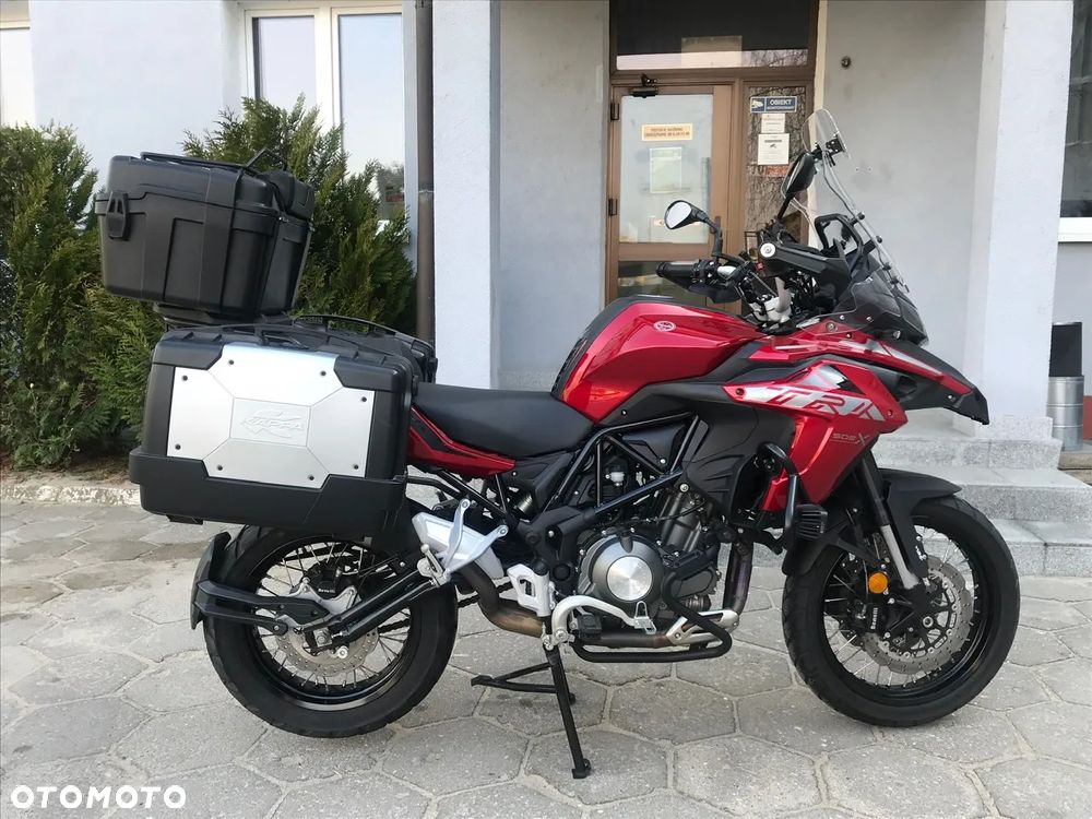 Benelli TRK 502X - 21