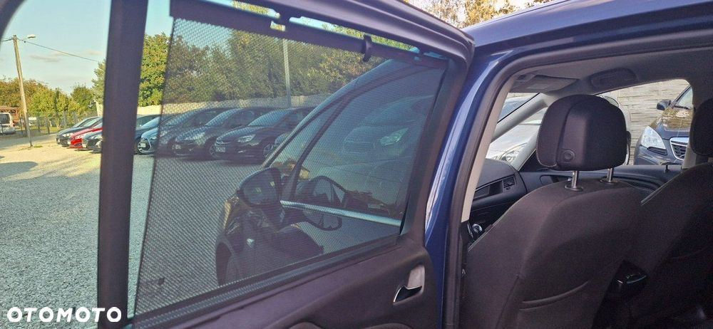 Opel Zafira - 28