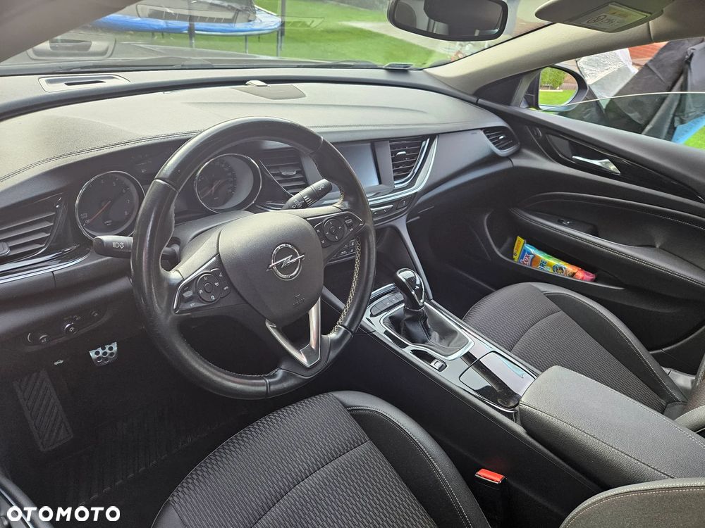 Opel Insignia 1.5 T Exclusive S&S - 6