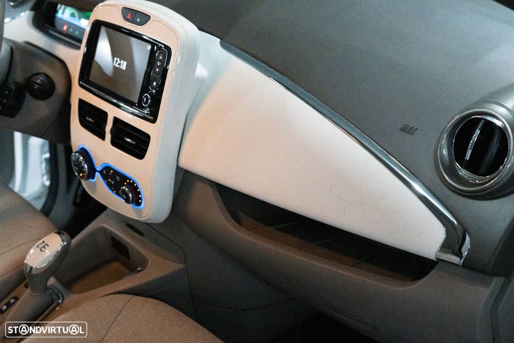 Renault Zoe (c/ Bateria) 41 kwh Intens - 21