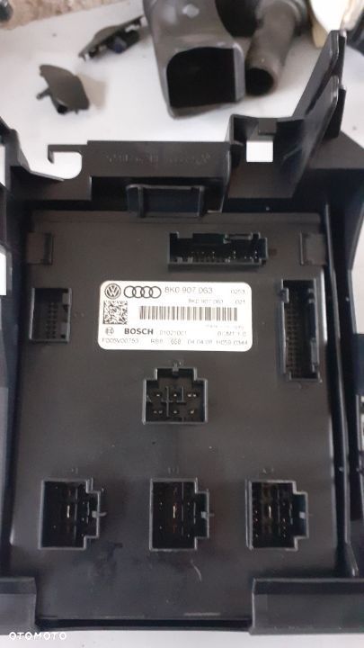 Moduł 8K0 907 063 - 1