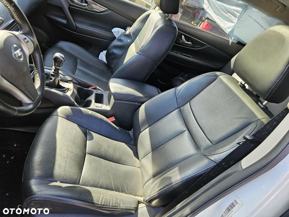 Nissan X-Trail 1.6 DCi N-Connecta - 9