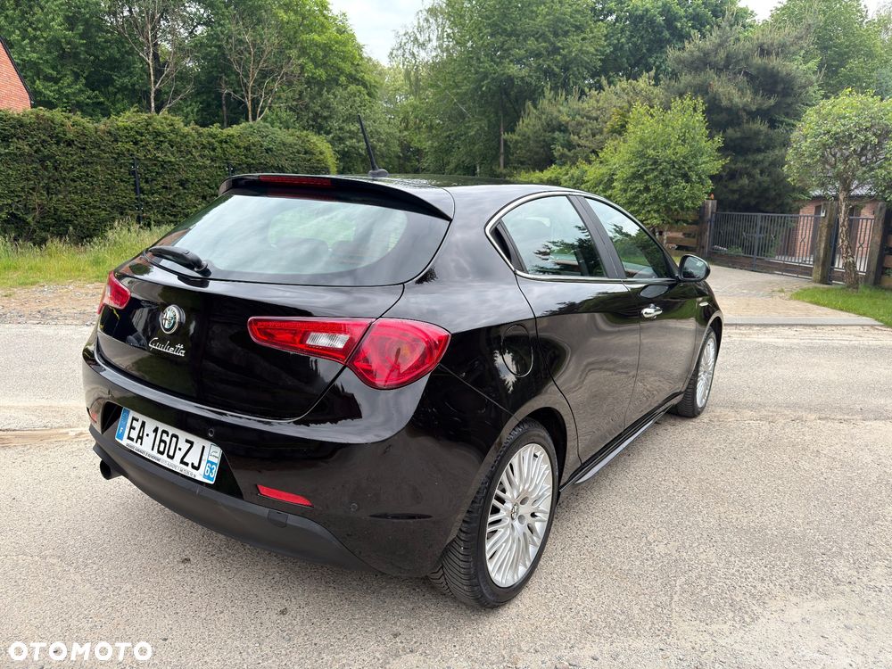 Alfa Romeo Giulietta 1.4 TB 16V Multiair Collezione - 6