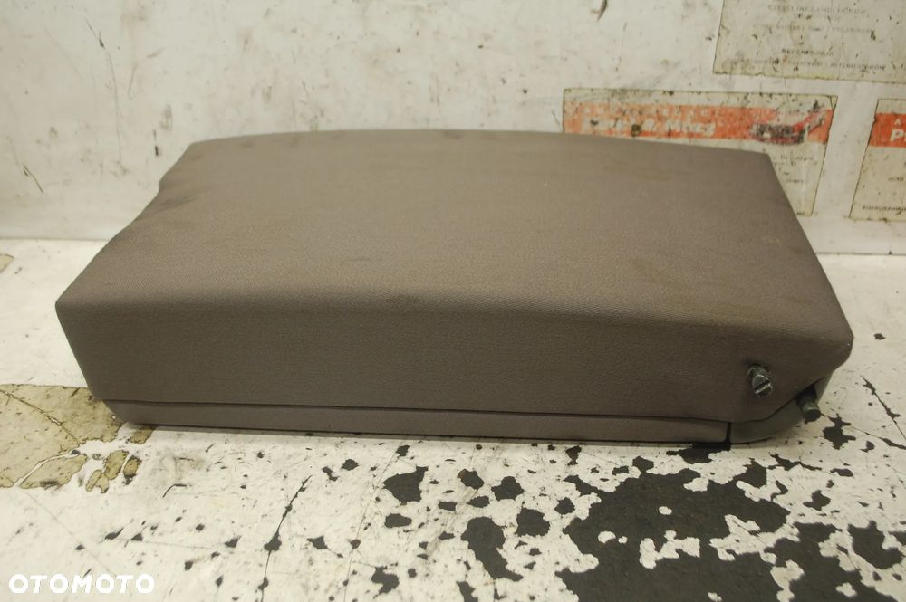 PODŁOKIETNIK KANAPY TYŁ TYLNY AUDI A4 B6 B7 - 10