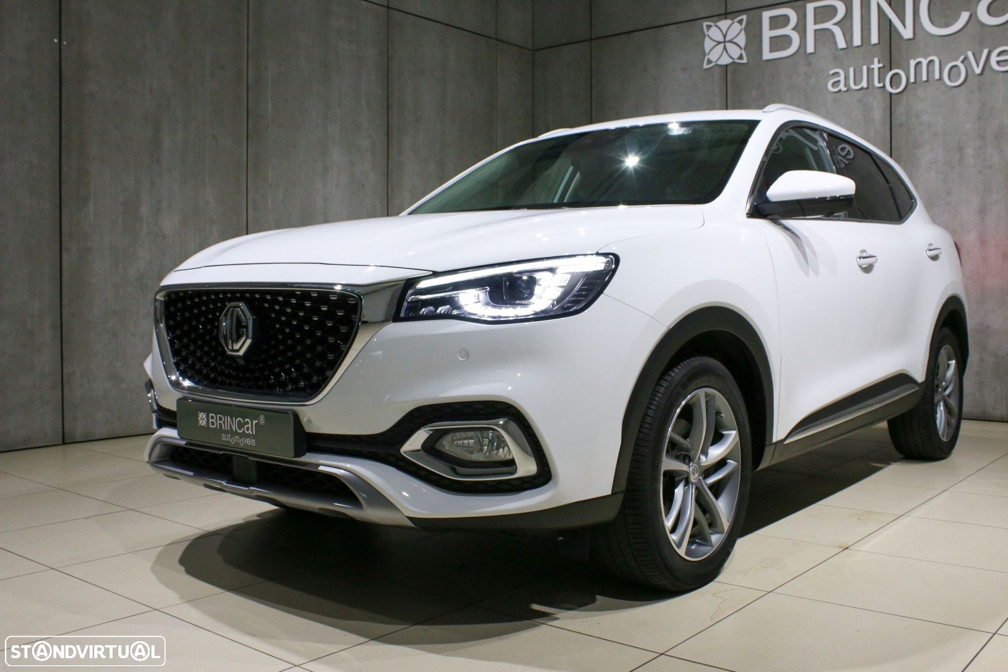 MG EHS 1.5 T-GDI Plug-in Hybrid Luxury - 13