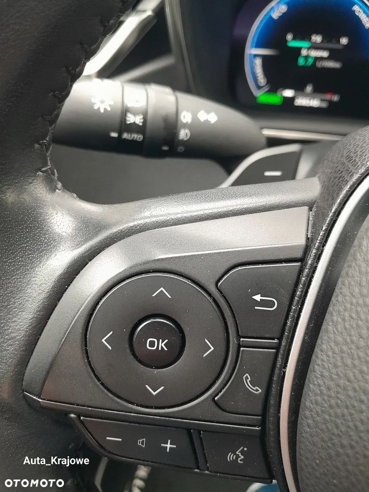 Toyota Corolla 2.0 Hybrid Style - 24