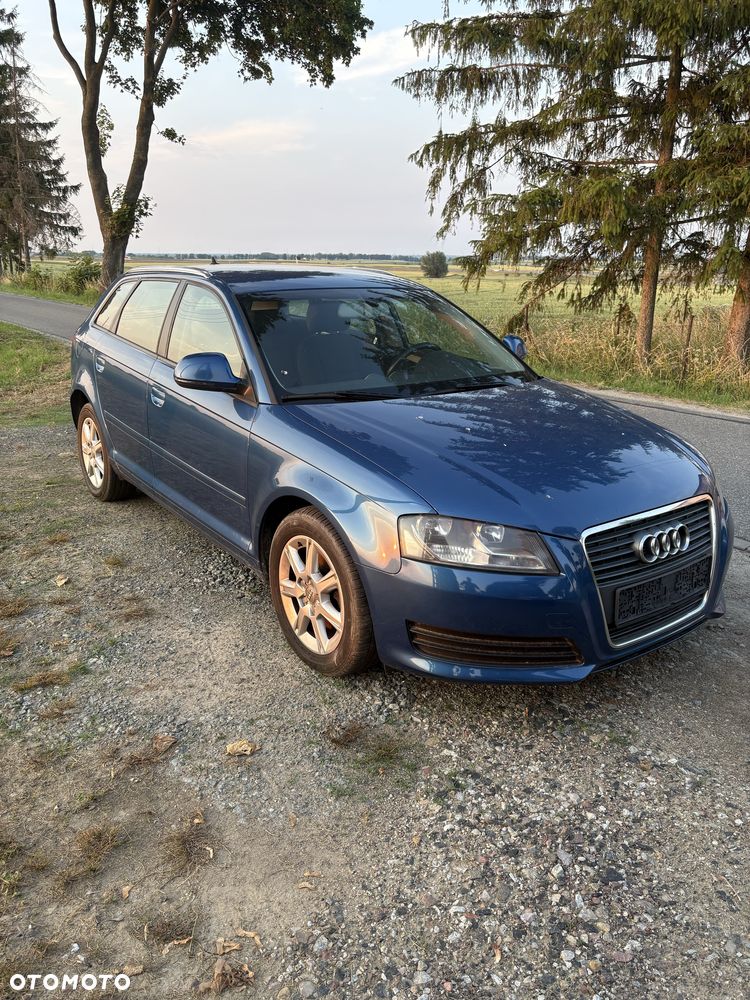 Audi A3 Sportback - 2