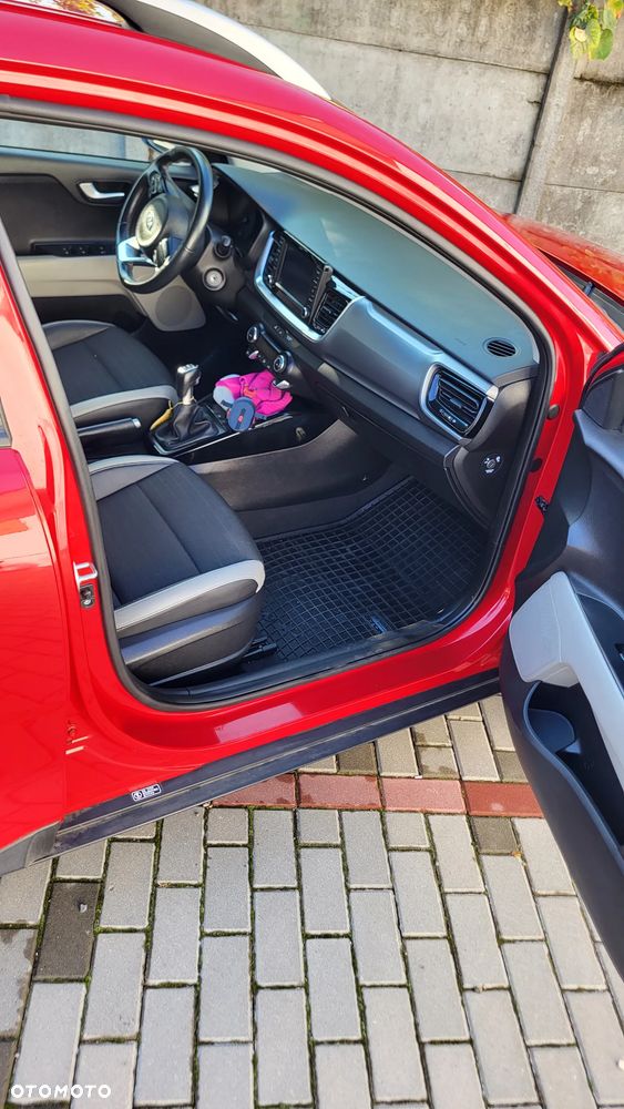 Kia Stonic - 4