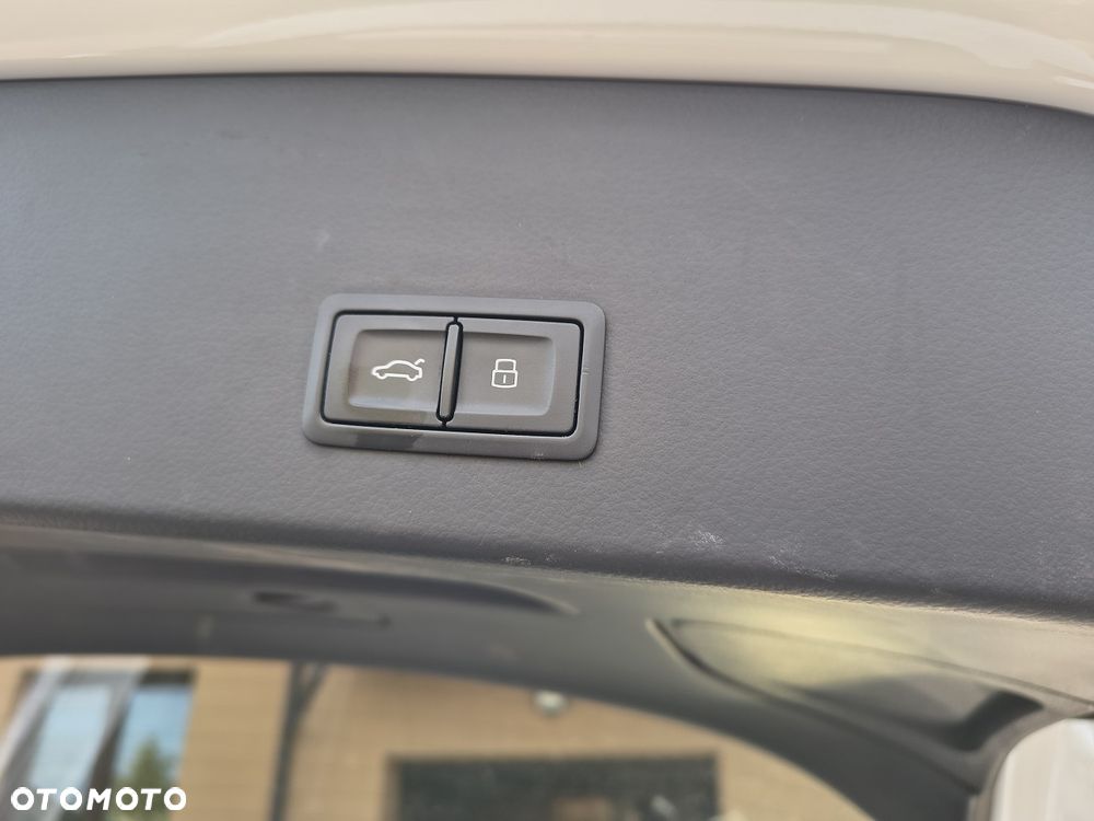 Audi A6 Avant - 19