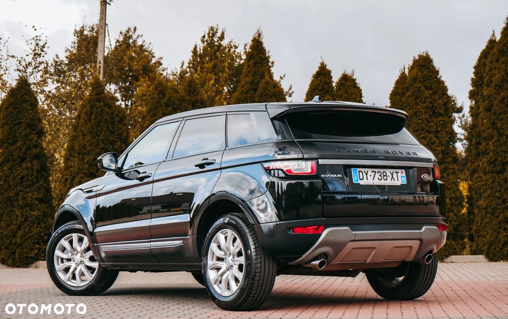 Land Rover Range Rover Evoque D150 R-Dynamic SE - 13