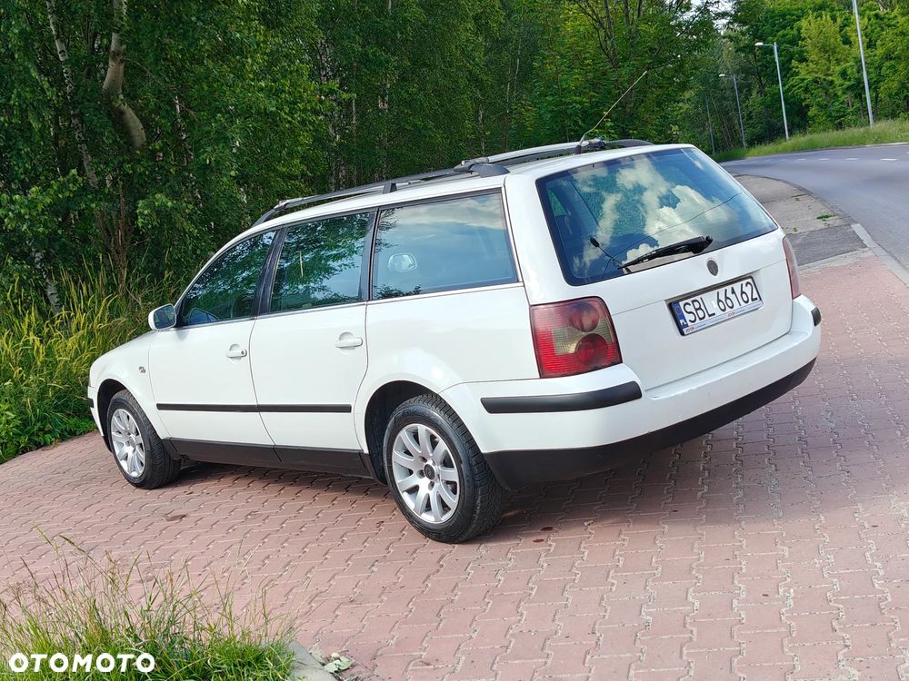 Volkswagen Passat 1.9 TDI Comfortline - 30