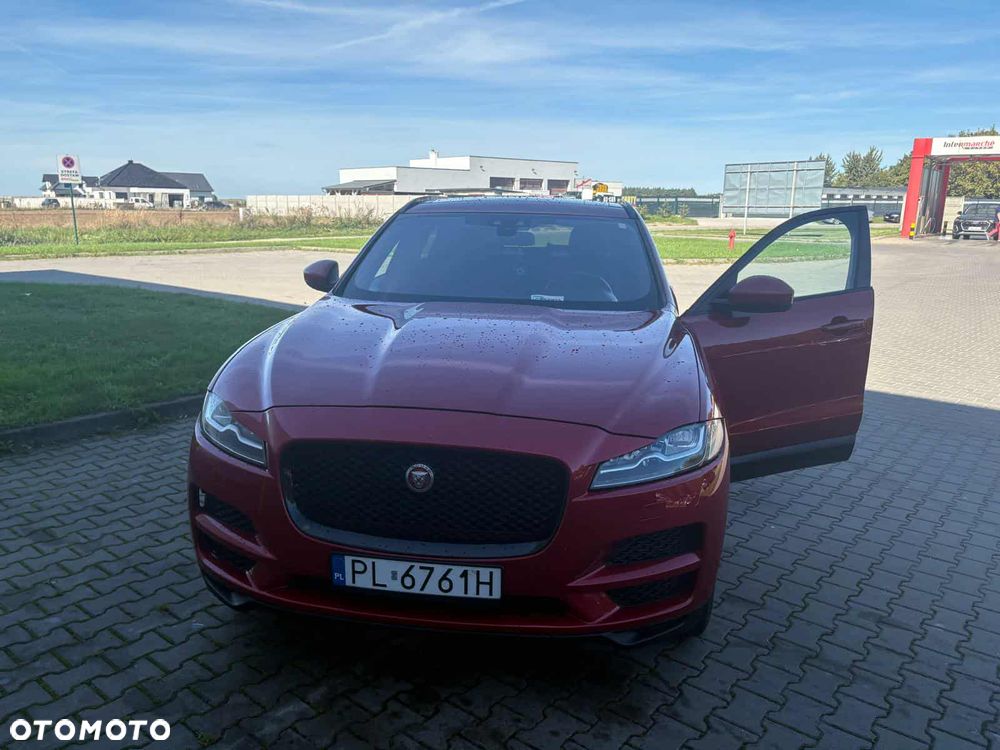 Jaguar F-Pace 25t AWD Prestige - 1