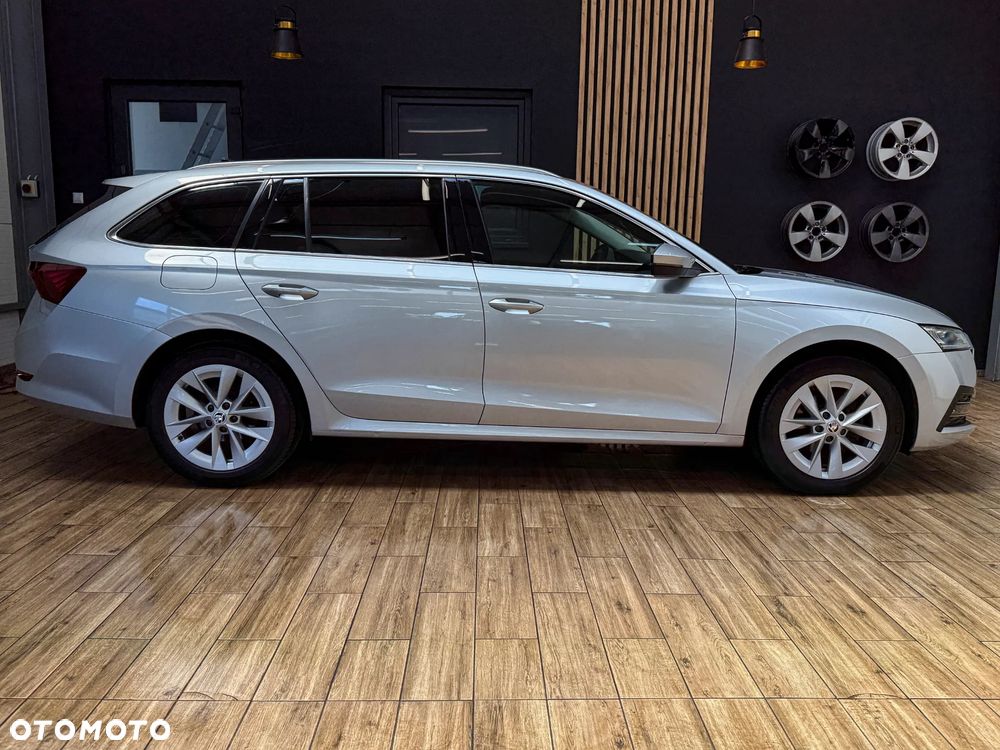 Skoda Octavia 2.0 TDI Style - 6
