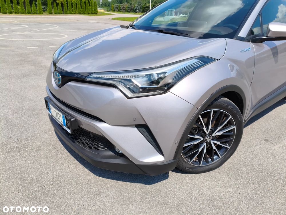 Toyota C-HR Business-Edition - 18