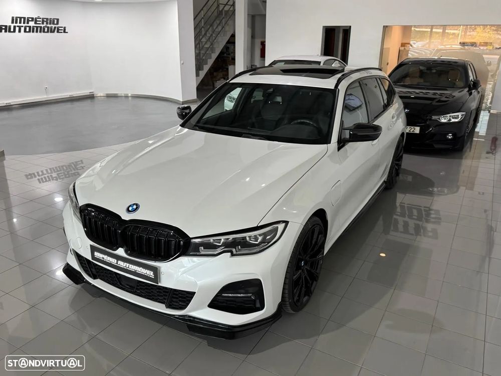 BMW 330 e Touring Pack M Auto - 2