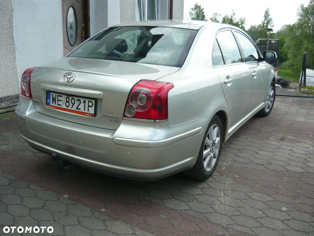 Toyota Avensis - 3