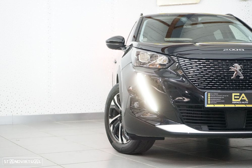 Peugeot 2008 PureTech 100 Allure - 6