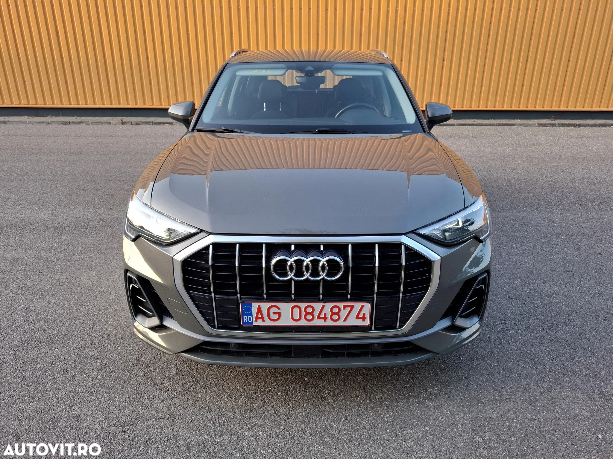 Audi Q3 2.0 35 TDI S tronic S Line - 10