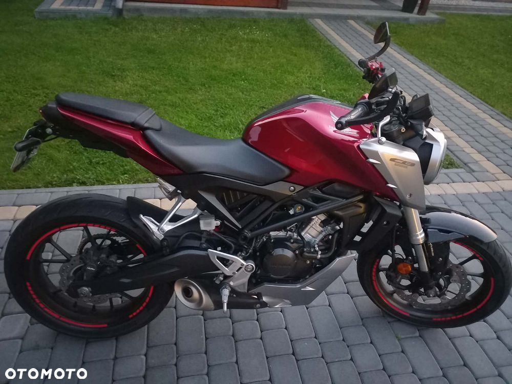 Honda CB - 1
