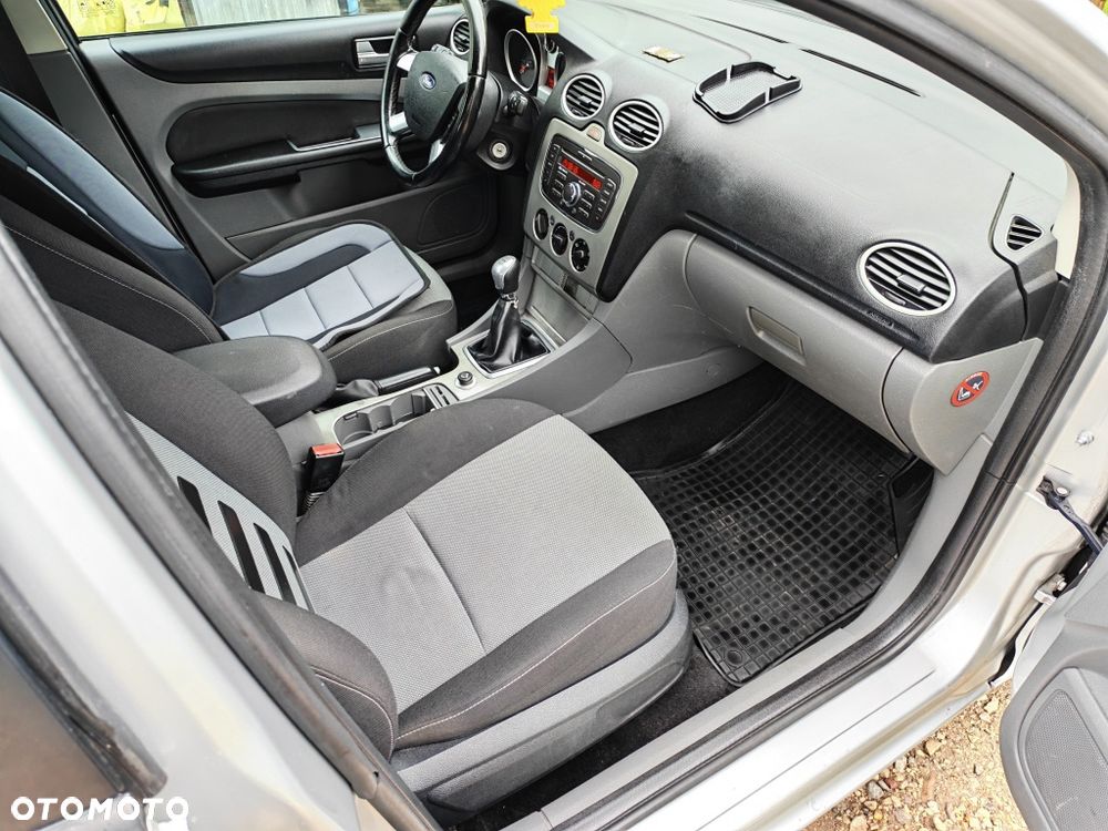 Ford Focus - 7