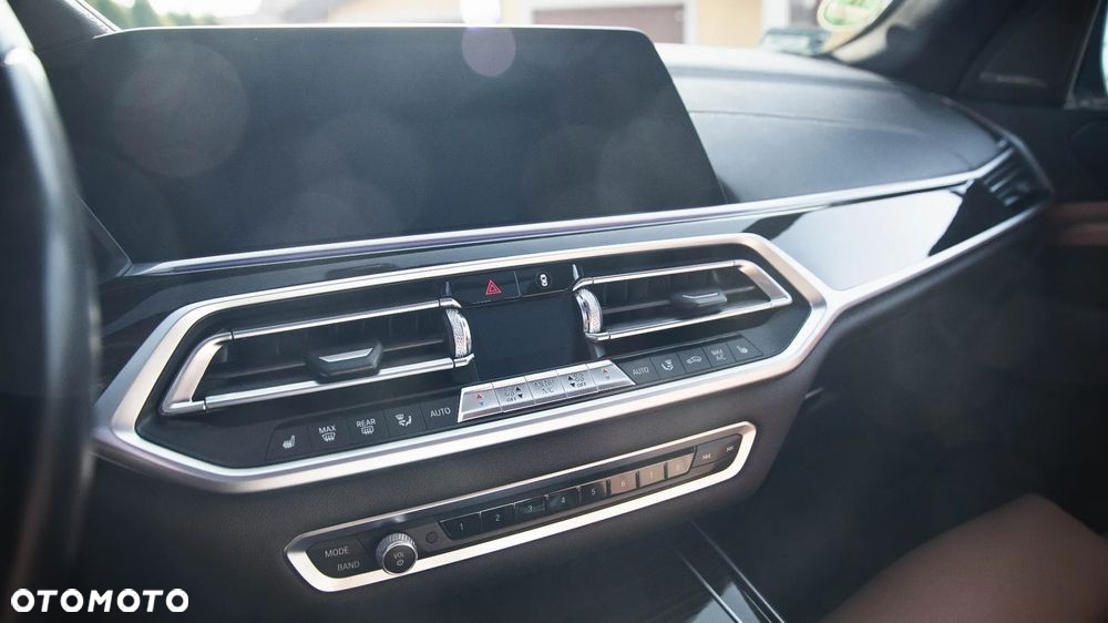 BMW X7 xDrive40i - 22
