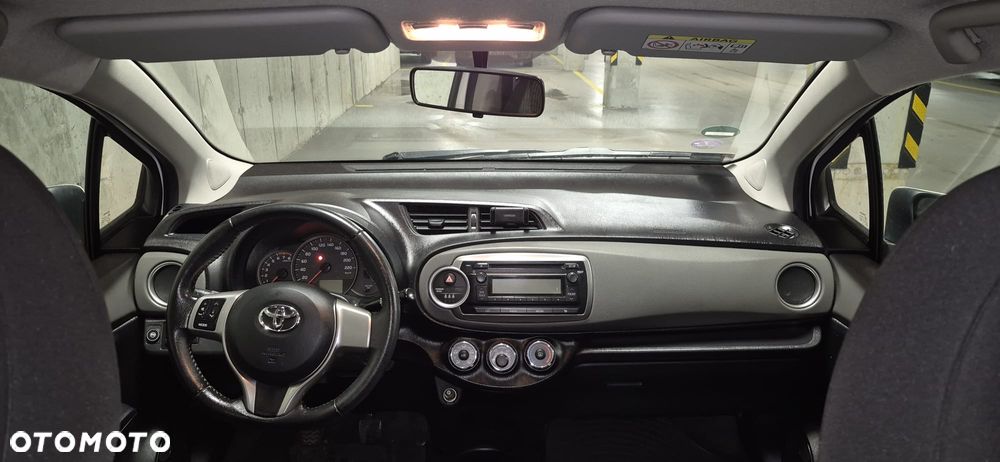 Toyota Yaris 1.0 Life - 14