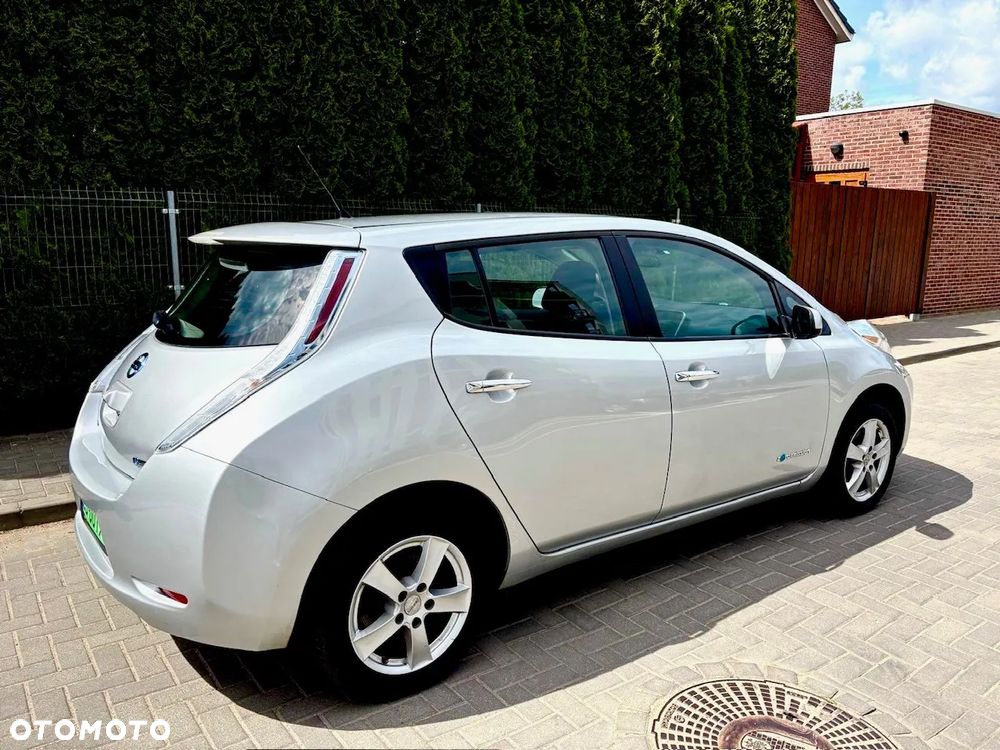 Nissan Leaf - 7