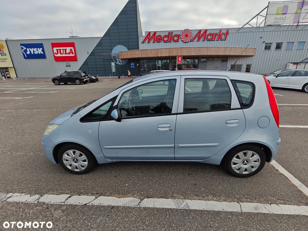 Mitsubishi Colt - 2