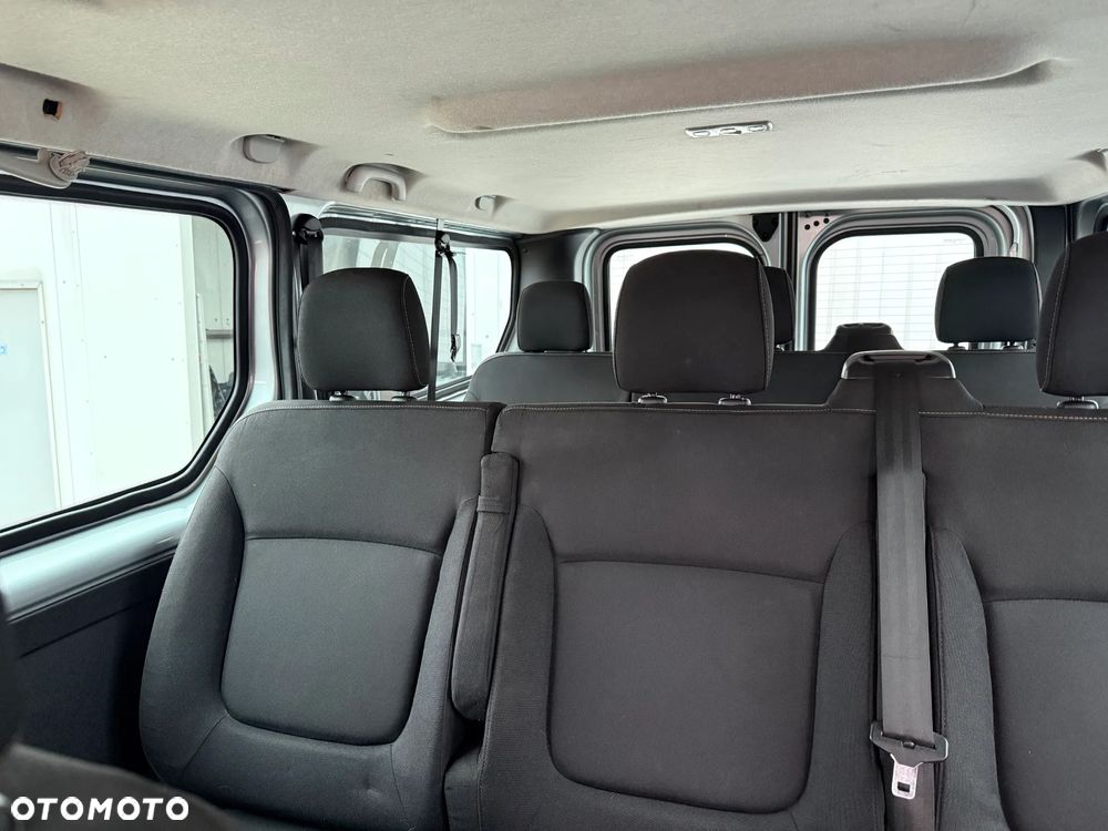 Renault Trafic - 17
