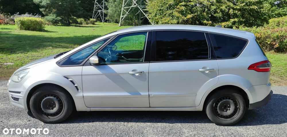 Ford S-Max 2011 photo 4