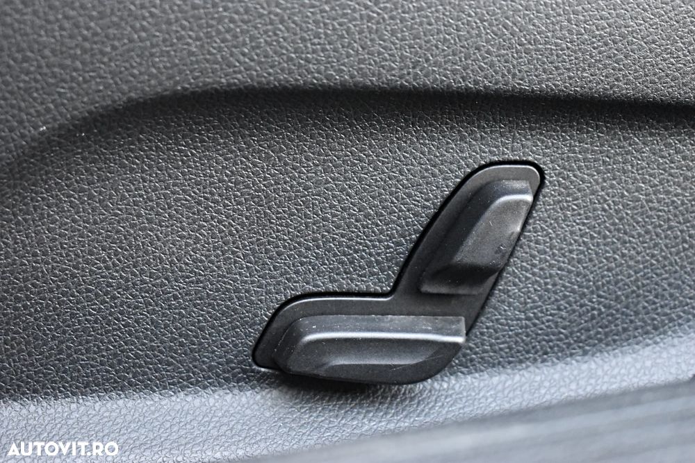 Mercedes-Benz C 250 (BlueTEC) d T 7G-TRONIC Avantgarde - 16