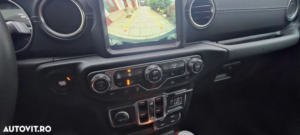Jeep Wrangler ver-2-0-4xe-at8-phev-sahara - 21