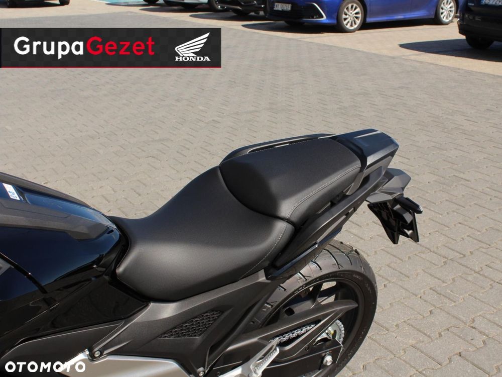Honda NC - 8