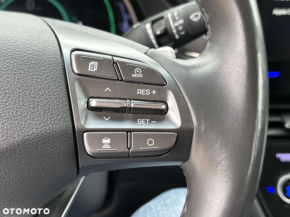 Hyundai IONIQ Hybrid Premium - 25