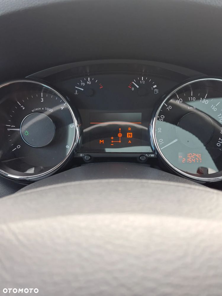 Peugeot 3008 - 9