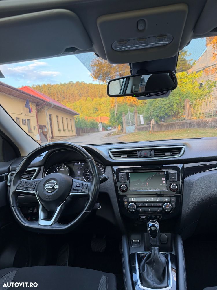 Nissan Qashqai 1.7 dCi Xtronic ALL-MODE 4x4i TEKNA - 8